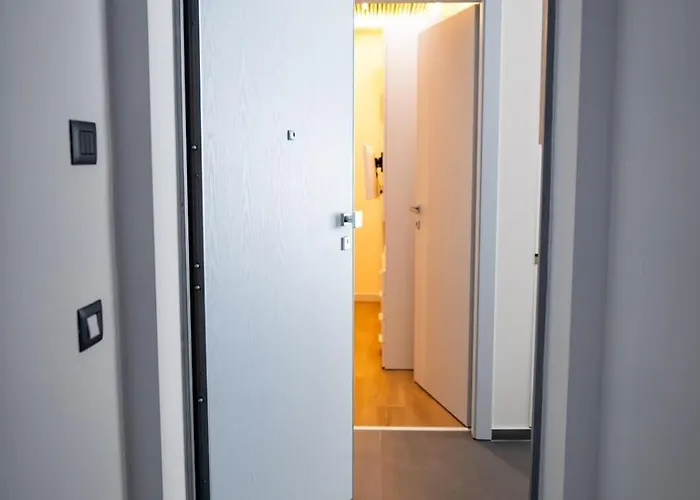 Tolu - Design - Center *